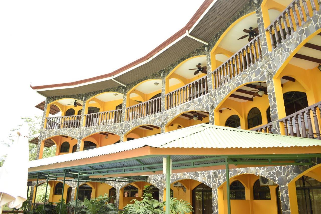 Apartahotel Playa Luna Uvita Buitenkant foto