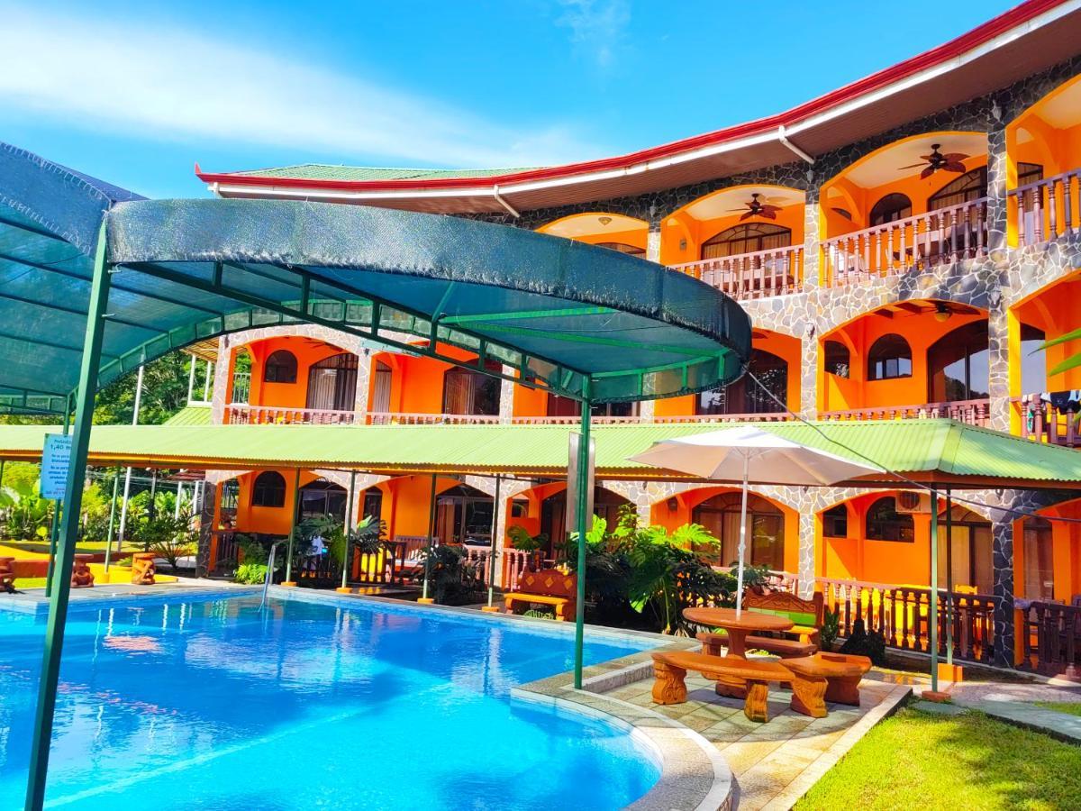Apartahotel Playa Luna Uvita Buitenkant foto