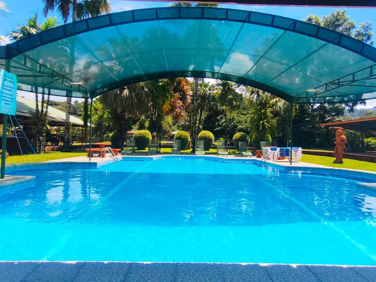 Apartahotel Playa Luna Uvita Buitenkant foto