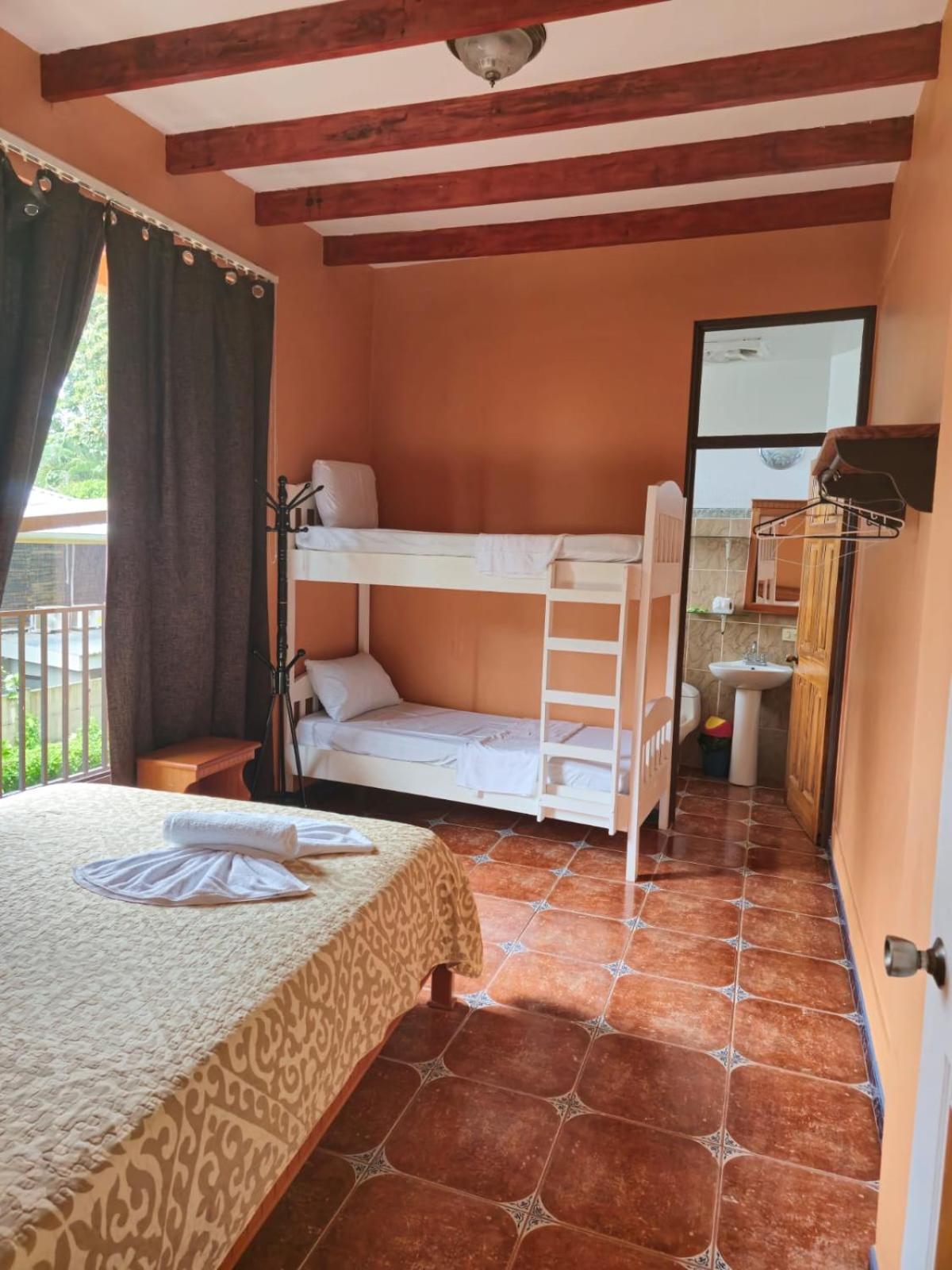 Apartahotel Playa Luna Uvita Buitenkant foto